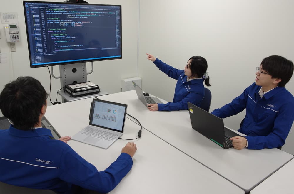 techinical_header01.jpg